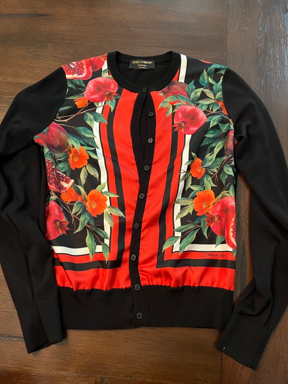 Dolce & Gabbana Women’s Cardigan Sweater Size 42 US 6 Pomegranate Vibrant